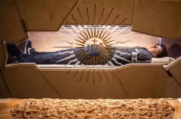 Revision line – Veneration of the relic of St Francis… and St Carlo&nbsp;Acutis